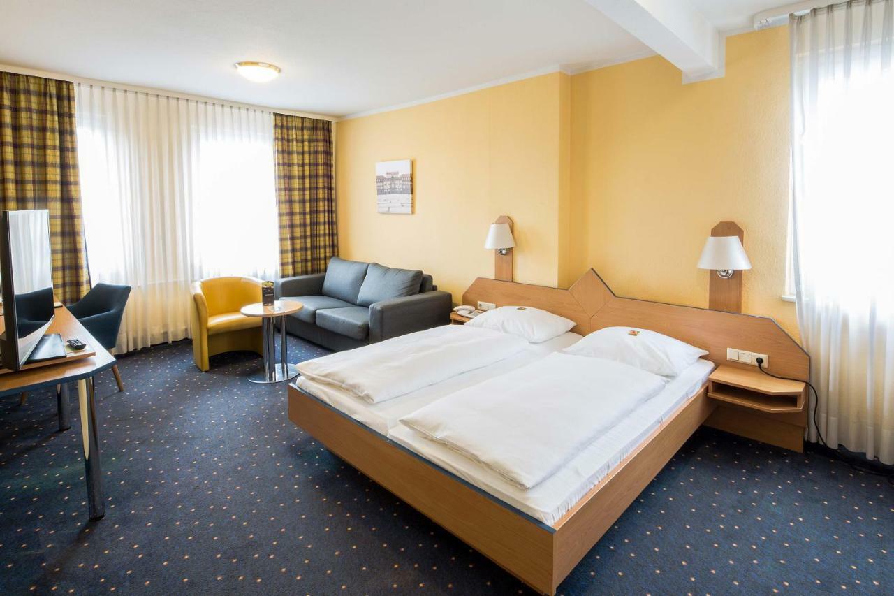 Central Hotel MHG Zewnętrze zdjęcie