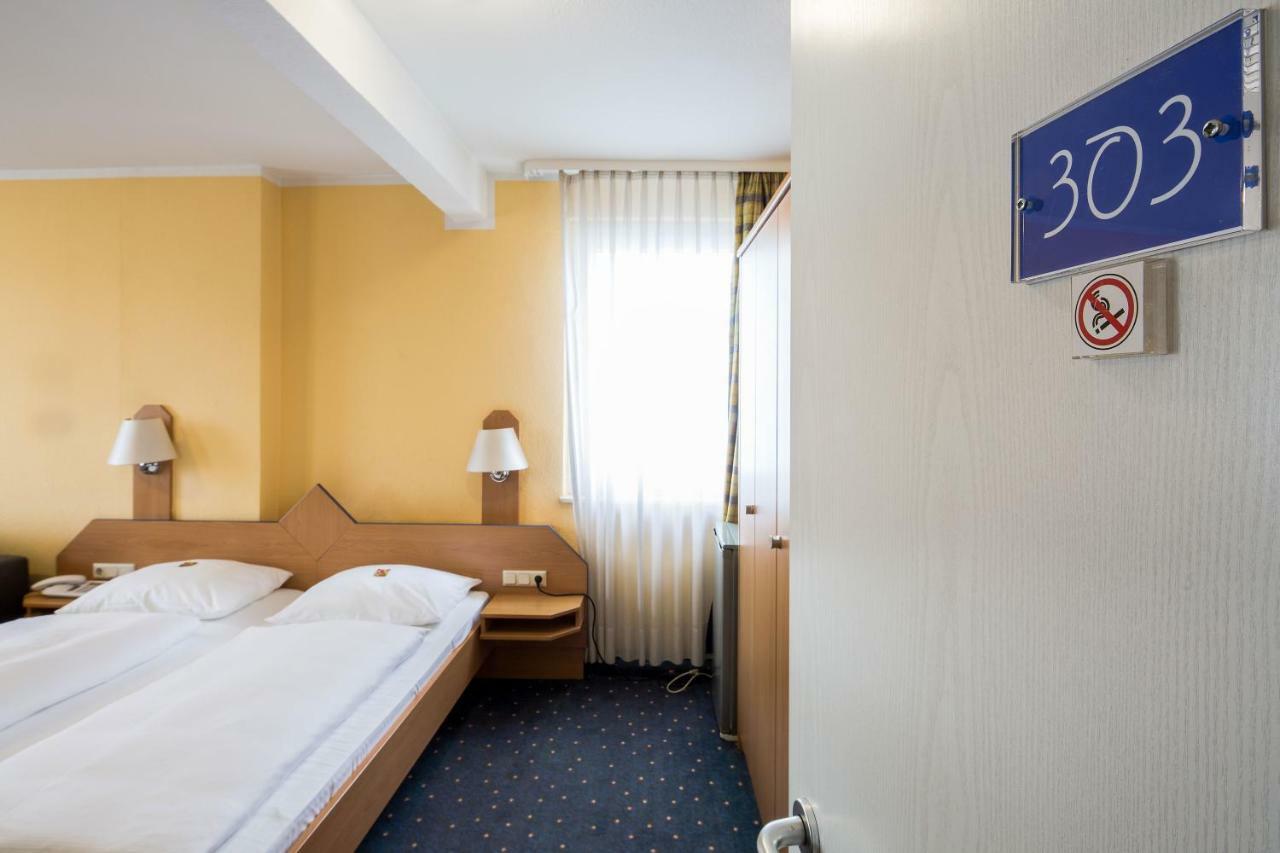 Central Hotel MHG Zewnętrze zdjęcie